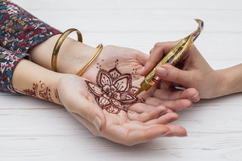 HENNA